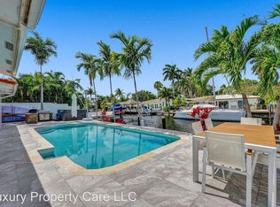 2469 SE 10th Ct, Pompano Beach, FL 33062