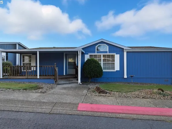 8300 NE Quatama St #104, Beaverton, OR 97006