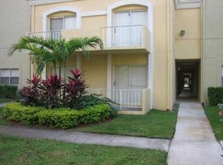 18111 NW 68th Ave APT G210, Hialeah, FL 33015