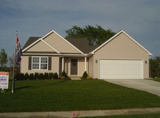 8032 Eagle Rdg, Fowlerville, MI 48836