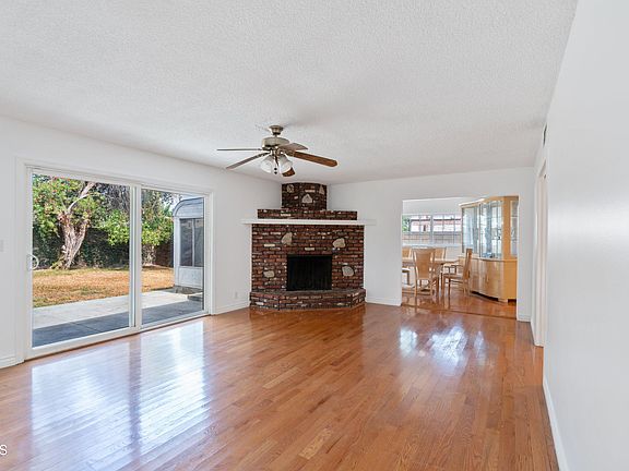 4th image of 10737 Theis Ave