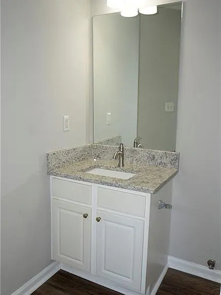 3260 Ennfield Ln — Photo 10