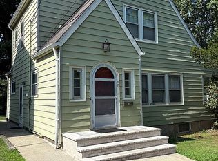 27 Rugby Rd, Cedar Grove, NJ 07009