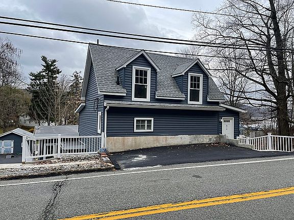 5th image of 676 Jersey Ave
