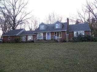 51358 Garret Rd, Dowagiac, MI 49047