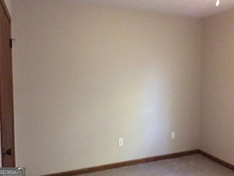 104 Richard Way — Photo 5