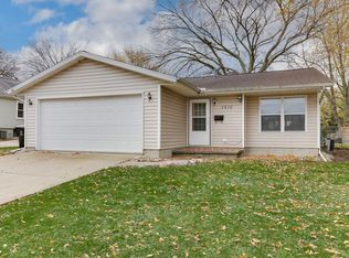 1516 W Chestnut St, Bloomington, IL