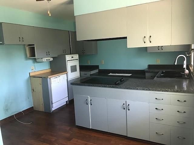 2nd image of 2435 1st Ave SW