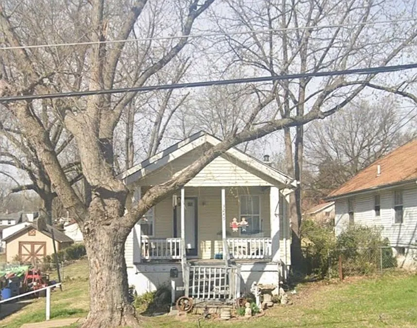 3245 Coles Ave photo 1
