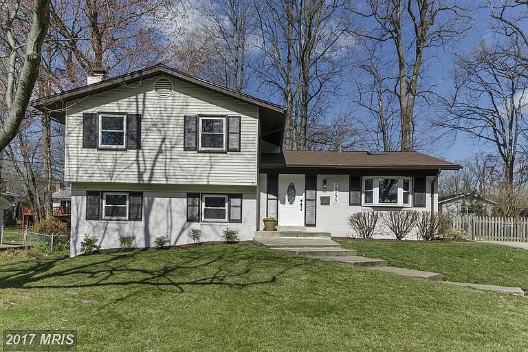 1st image of 10230 Continental Ln