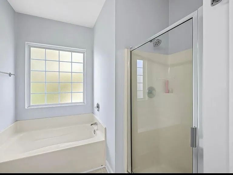 507 S Elgin Ct — Photo 13