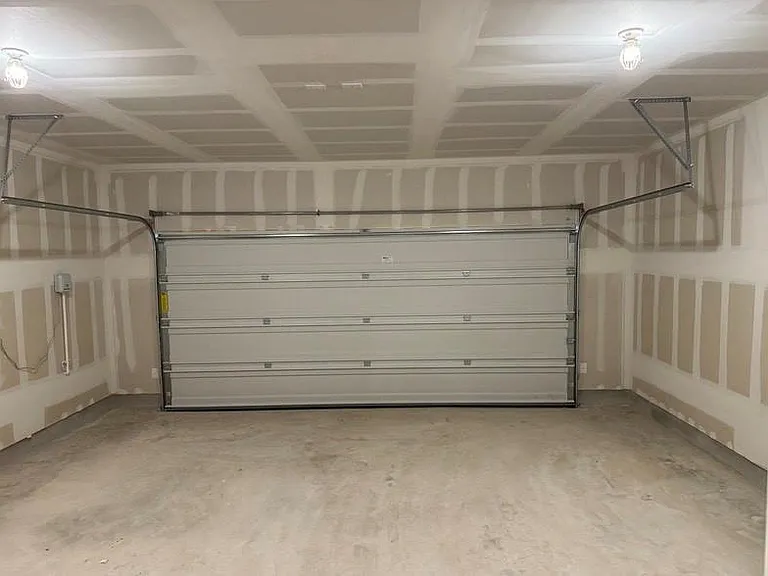 309 Plateau St — Photo 15
