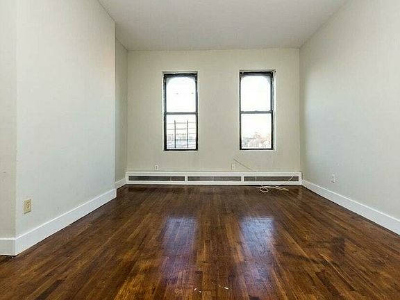 5th image of 836 Jefferson Ave #3D