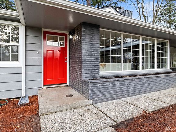 2nd image of 3201 90th St S