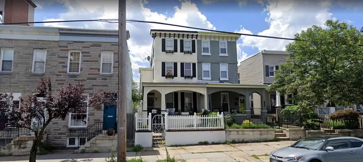 3734 Roland Ave — Photo 1