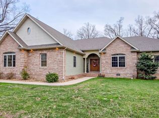 408 Margaret Dr, Herrin, IL 62948