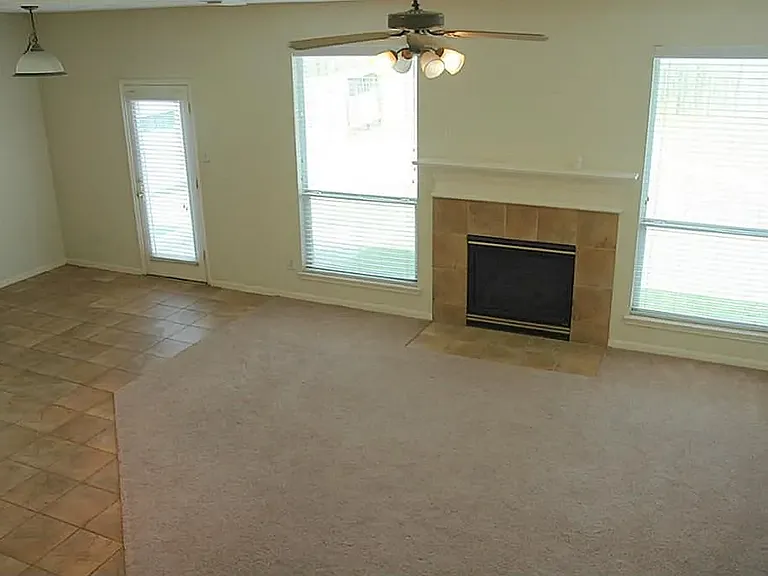 5435 Carta Valley Ln — Photo 4