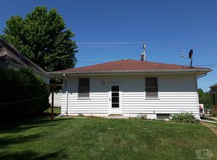 415 N 18th St, Centerville, IA 52544