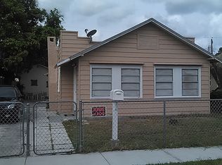 525 Revere Rd, West Palm Beach, FL 33405