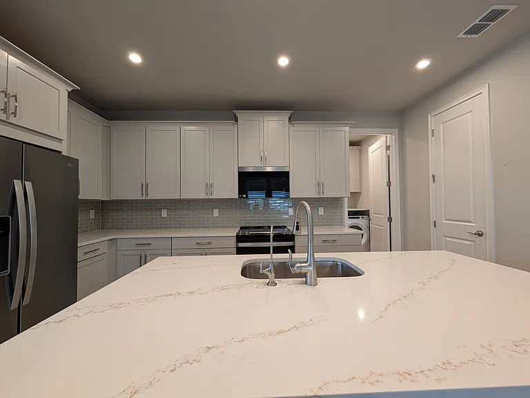 3794 Maxwell Park Dr — Photo 12