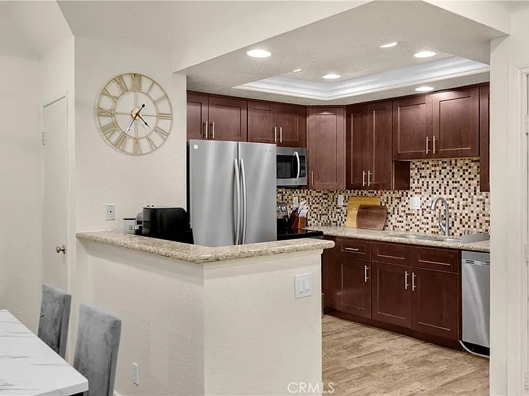 22709 Lakeway Dr #493 — Photo 8