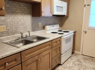 201 McKinley Dr #2, Camden, OH 45311