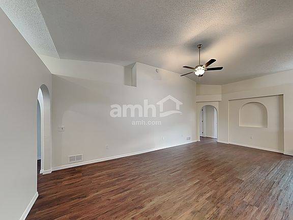 4th image of 3050 Elbib Dr
