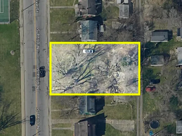 722 N Olive St, South Bend, IN 46628