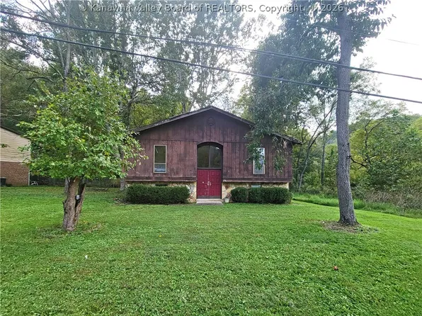 124 Meadow Dr, Scott Depot, WV 25560