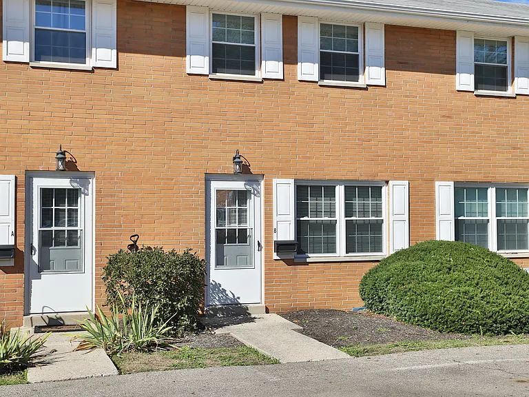 3427 Maize Rd — Photo 42