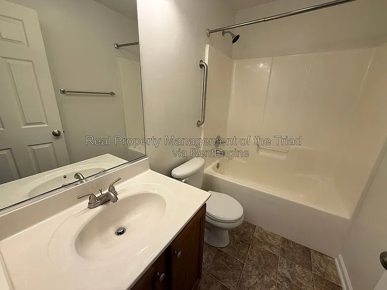 5817 Huckleberry Ct — Photo 11