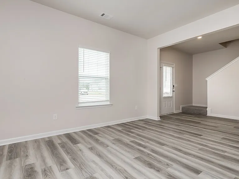 1444 Sodbuster Dr — Photo 5
