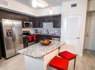 1260 NE 24th St APT 1210, Wilton Manors, FL 33305