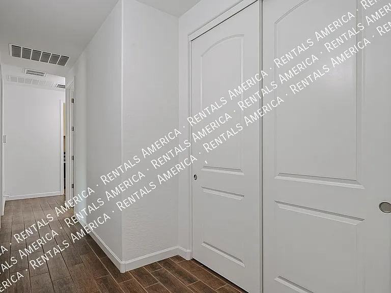 13607 W Briles Rd — Photo 20