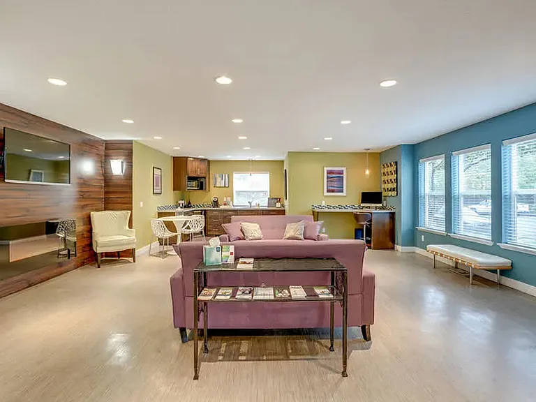 Township Apartments — Photo 4