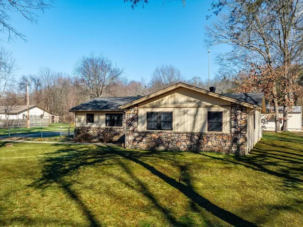 119 Middle Rd, Conway, AR 72032