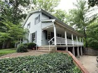 661 Memorial Dr, Decatur, IL 62522