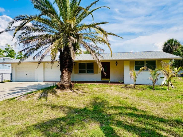 605 Barnes Pkwy, Nokomis, FL 34275