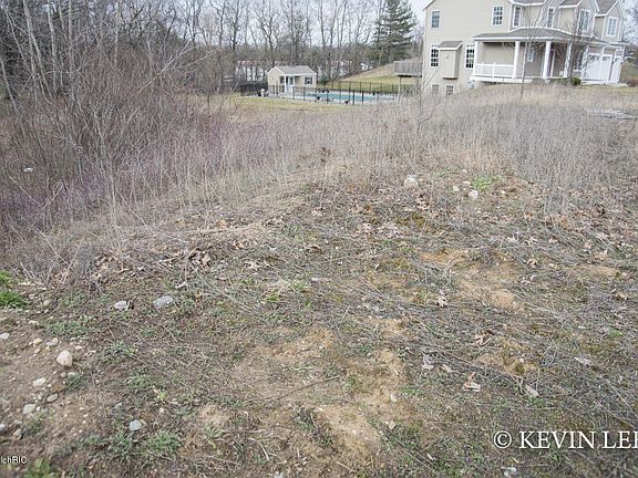 4th image of 3029 Wausaukee Dr NE