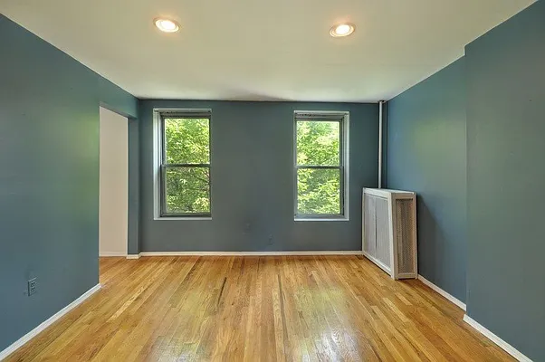 Rented by Compass | media 3