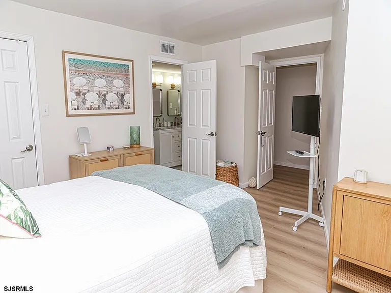 3901 Ocean Ave #1 — Photo 24
