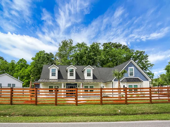 3257 Pinewood Dr, Ladson, SC 29456