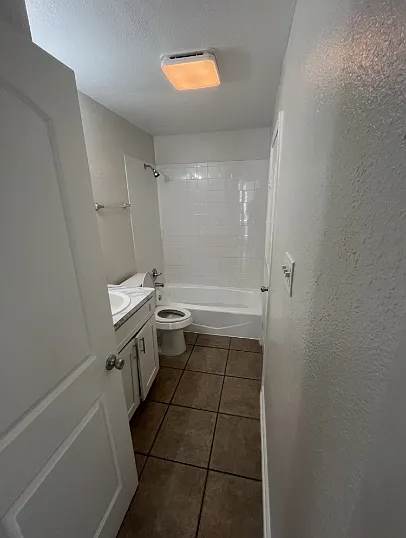 4407 Teri Rd #B — Photo 11