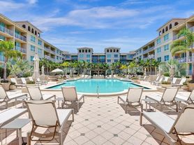 99 SE Mizner Blvd