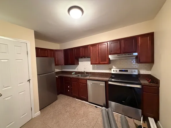 7 N Center St, Schenectady, NY