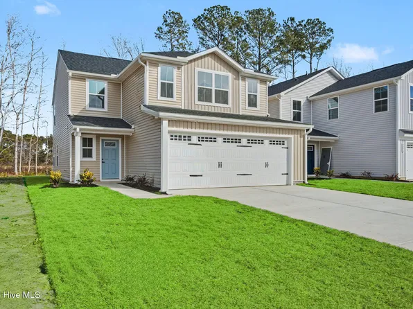 8040 Sterling Oaks Drive NW, Ash, NC 28420