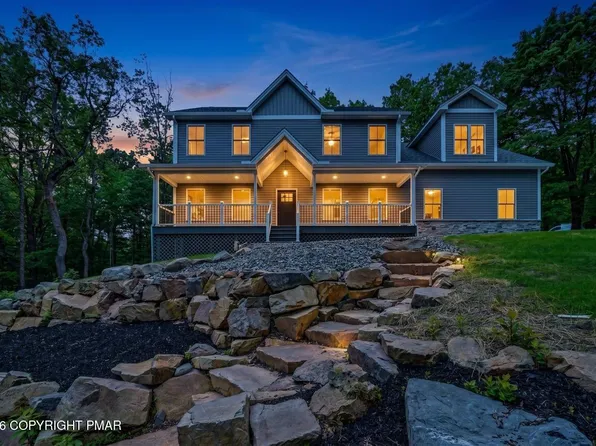 316 Fall Creek Ter, Stroudsburg, PA 18360