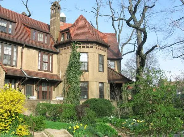 47 Burns Street image 1 of 5