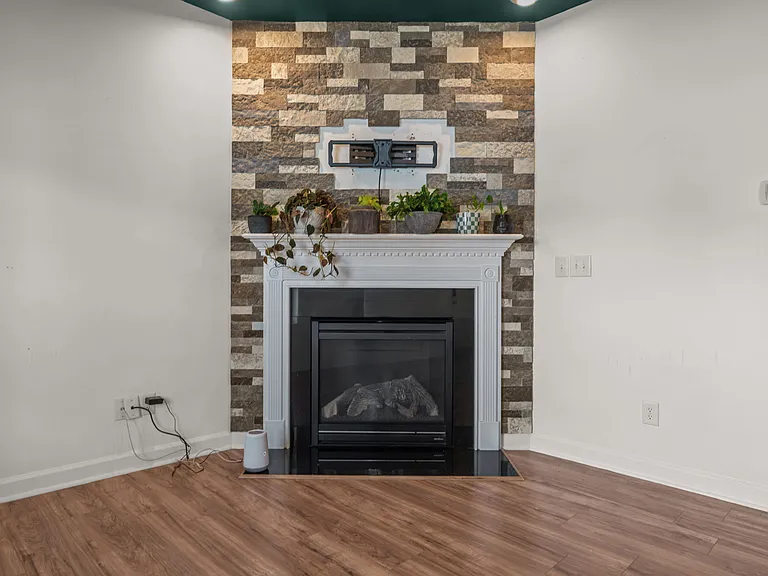 154 Blue Bay — Photo 11