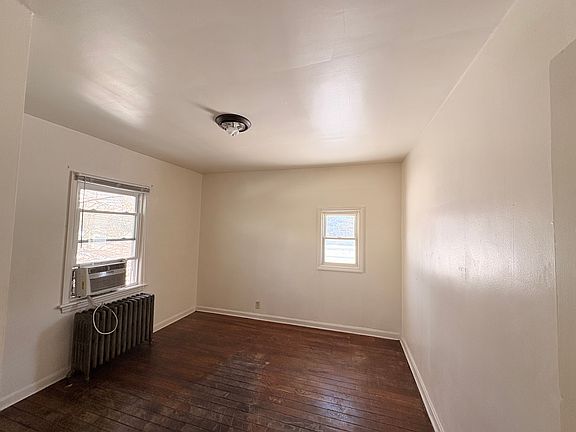 4th image of 4801 Reading Rd #5